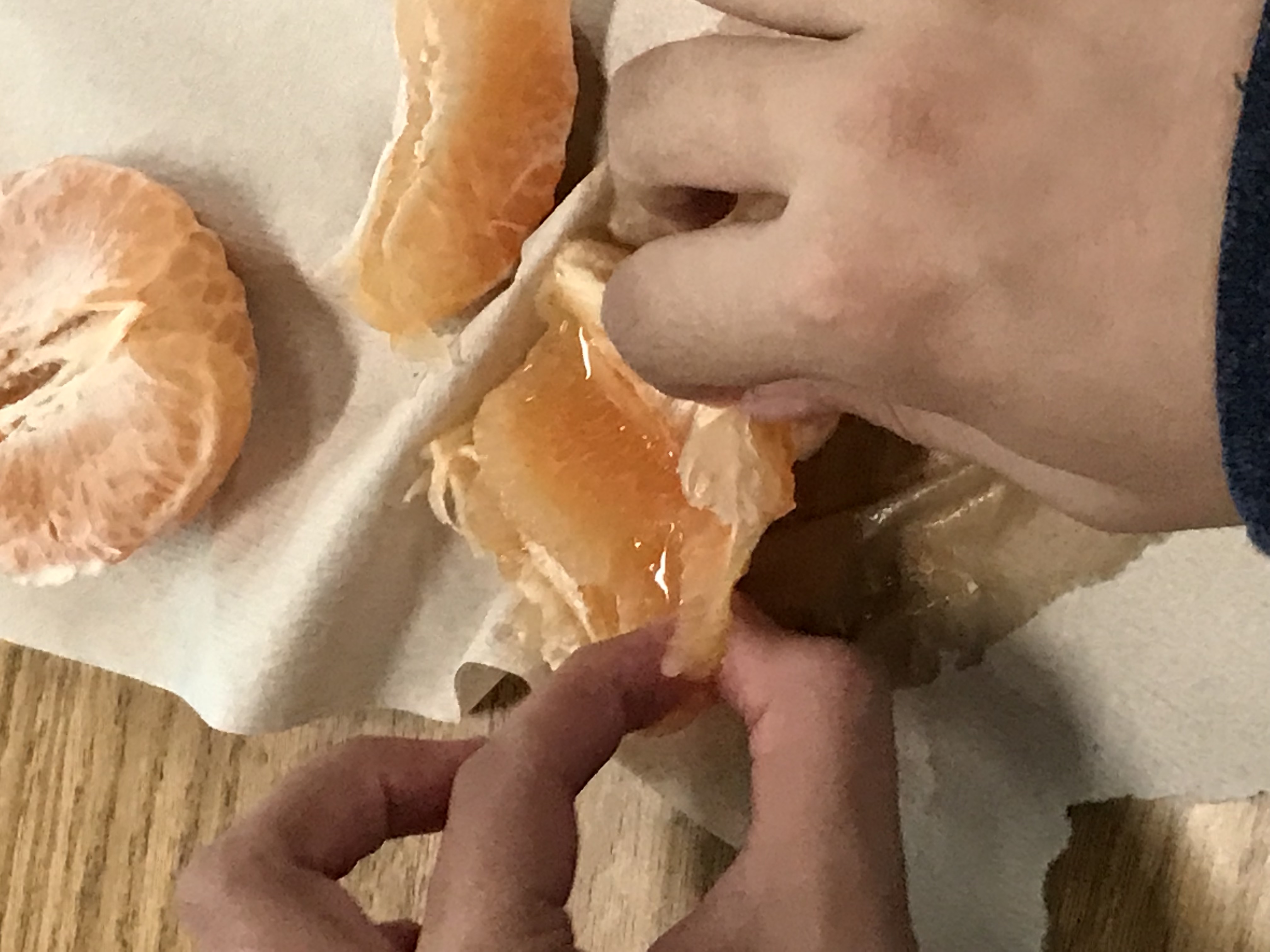 Separating orange slices